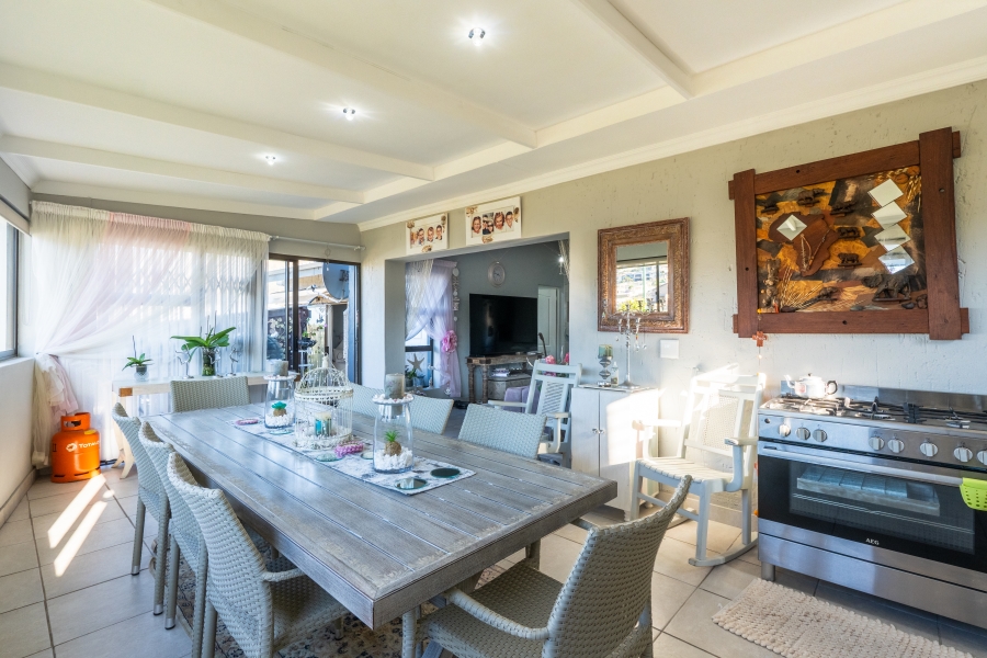 3 Bedroom Property for Sale in Island View Western Cape